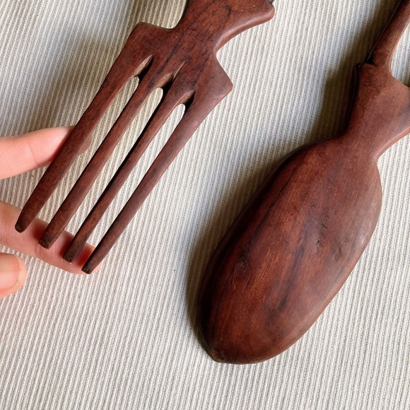 Vintage Hand Carved African Wooden Giraffe Salad Fork Spoon Serving Utensils Set - Picture 8 of 9